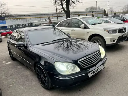 Mercedes-Benz S 500 2002 года за 4 500 000 тг. в Алматы – фото 2