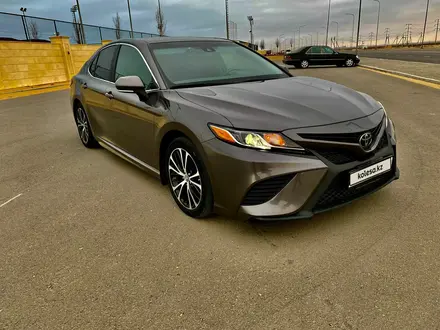 Toyota Camry 2019 года за 13 000 000 тг. в Актау – фото 10