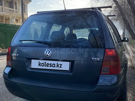 Volkswagen Golf 2002 года за 2 700 000 тг. в Алматы – фото 10