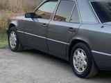 Mercedes-Benz E 230 1991 года за 1 600 000 тг. в Аксукент – фото 5