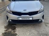 Kia Rio 2021 года за 8 150 000 тг. в Байконыр