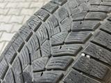 Зимняя шина 1шт goodyear 265/60/18үшін15 000 тг. в Алматы