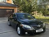Toyota Camry 2010 годаүшін5 700 000 тг. в Астана – фото 2