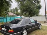 Mercedes-Benz E 220 1992 годаүшін2 300 000 тг. в Талдыкорган – фото 3