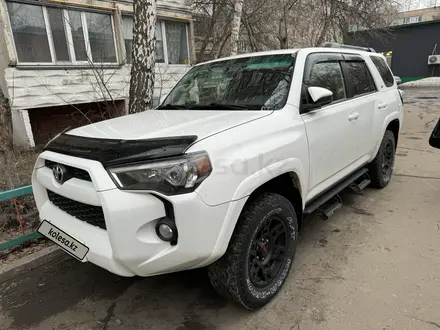 Toyota 4Runner 2019 года за 21 000 000 тг. в Петропавловск – фото 2