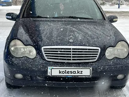 Mercedes-Benz C 200 2001 года за 3 000 000 тг. в Караганда