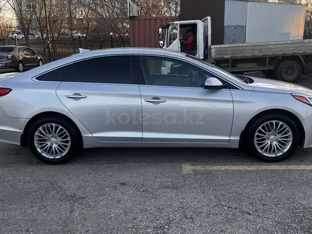 Hyundai Sonata 2015 года за 7 500 000 тг. в Шымкент – фото 3