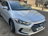 Hyundai Elantra 2017 года за 4 200 000 тг. в Уральск