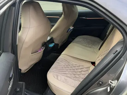 Toyota Camry 2019 года за 9 500 000 тг. в Алматы – фото 7