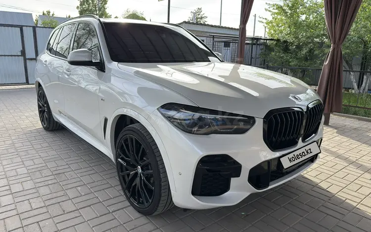 BMW X5 2023 годаүшін49 900 000 тг. в Астана