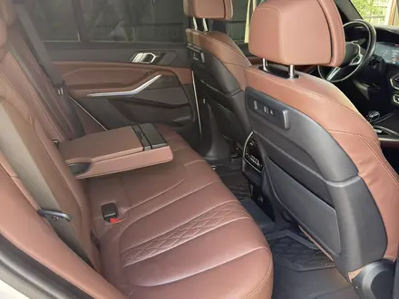 BMW X5 2023 года за 49 900 000 тг. в Астана – фото 11