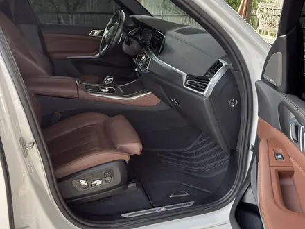 BMW X5 2023 года за 49 900 000 тг. в Астана – фото 13