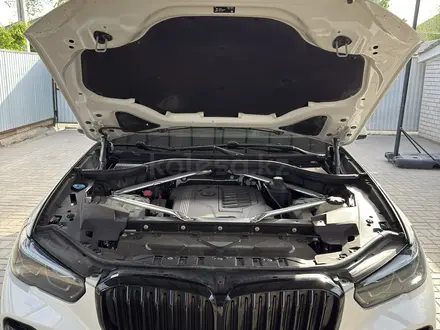 BMW X5 2023 года за 49 900 000 тг. в Астана – фото 9