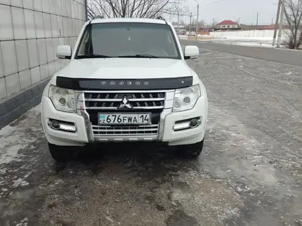 Бампер передний в сборе на Mitsubishi Pajero 4 2007-2023 г. Рестайлинг комп за 350 000 тг. в Усть-Каменогорск – фото 3