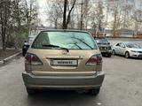 Lexus RX 300 2001 годаүшін4 600 000 тг. в Алматы – фото 2