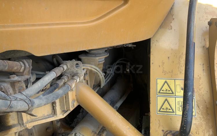 Caterpillar Шарнирно-сочлененные самосвалы 2013 г.