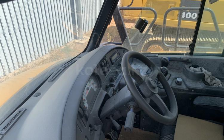 Caterpillar Шарнирно-сочлененные самосвалы 2013 г.