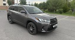 Toyota Highlander 2017 года за 15 800 000 тг. в Шымкент – фото 3