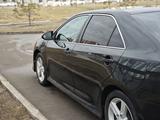 Toyota Camry 2012 годаүшін8 300 000 тг. в Астана – фото 2
