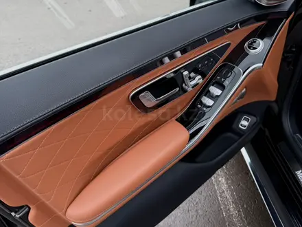 Mercedes-Benz S 450 2023 года за 67 000 000 тг. в Астана – фото 19