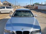 BMW 528 1999 года за 2 850 000 тг. в Атырау – фото 4