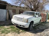 Cadillac Escalade 2002 годаүшін2 000 000 тг. в Тараз – фото 4