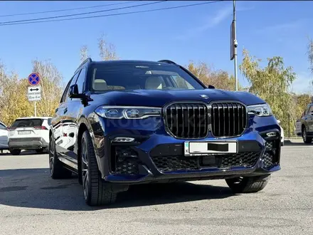 BMW X7 2022 года за 56 500 000 тг. в Астана – фото 2