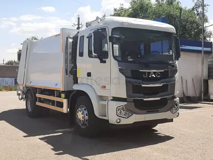 JAC  Мусоровоз XCMG 16 м³ на шасси JAC N200 2025 года в Алматы