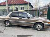 Mitsubishi Galant 1990 годаүшін1 300 000 тг. в Талдыкорган