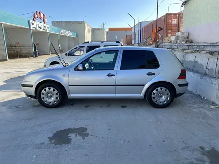 Volkswagen Golf 2001 года за 2 700 000 тг. в Актау – фото 10