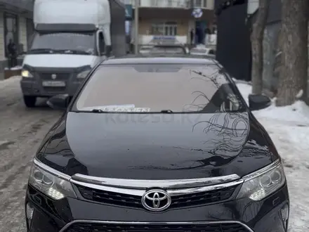 Toyota Camry 2015 года за 12 500 000 тг. в Шымкент