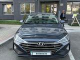 Hyundai Elantra 2019 годаfor7 750 000 тг. в Алматы – фото 5