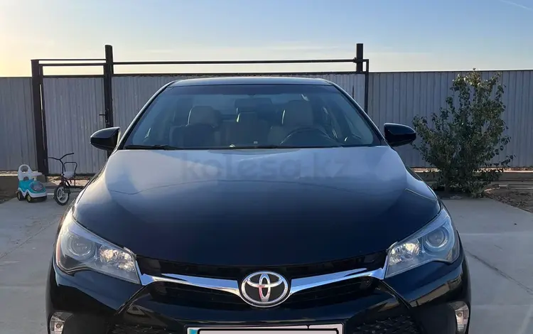 Toyota Camry 2015 года за 8 600 000 тг. в Атырау