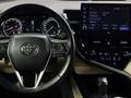 Toyota Camry Luxe 2023 годаүшін16 500 000 тг. в Алматы – фото 11