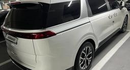 Kia Carnival 2022 года за 18 400 000 тг. в Алматы – фото 4