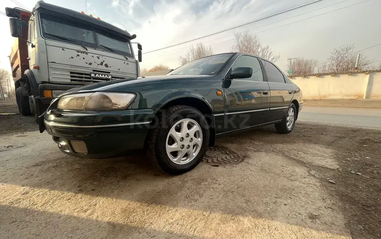 Toyota Camry 1998 годаfor3 500 000 тг. в Туркестан