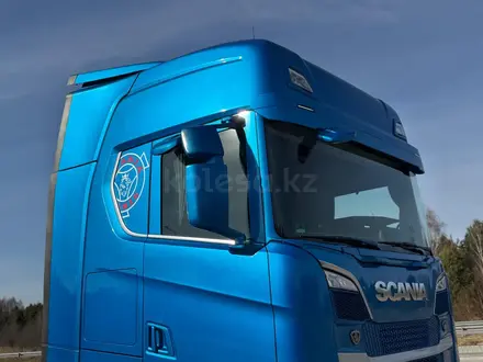 Scania  S-Series 2022 года за 70 000 000 тг. в Алматы – фото 19