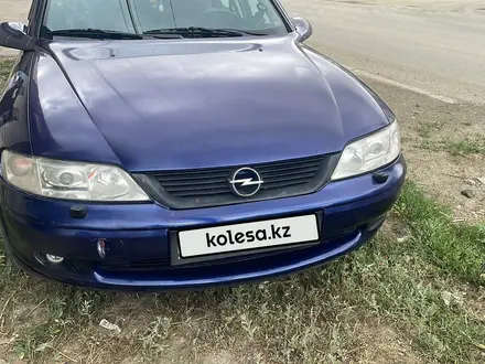 Opel Vectra 1998 года за 2 000 000 тг. в Актобе – фото 12