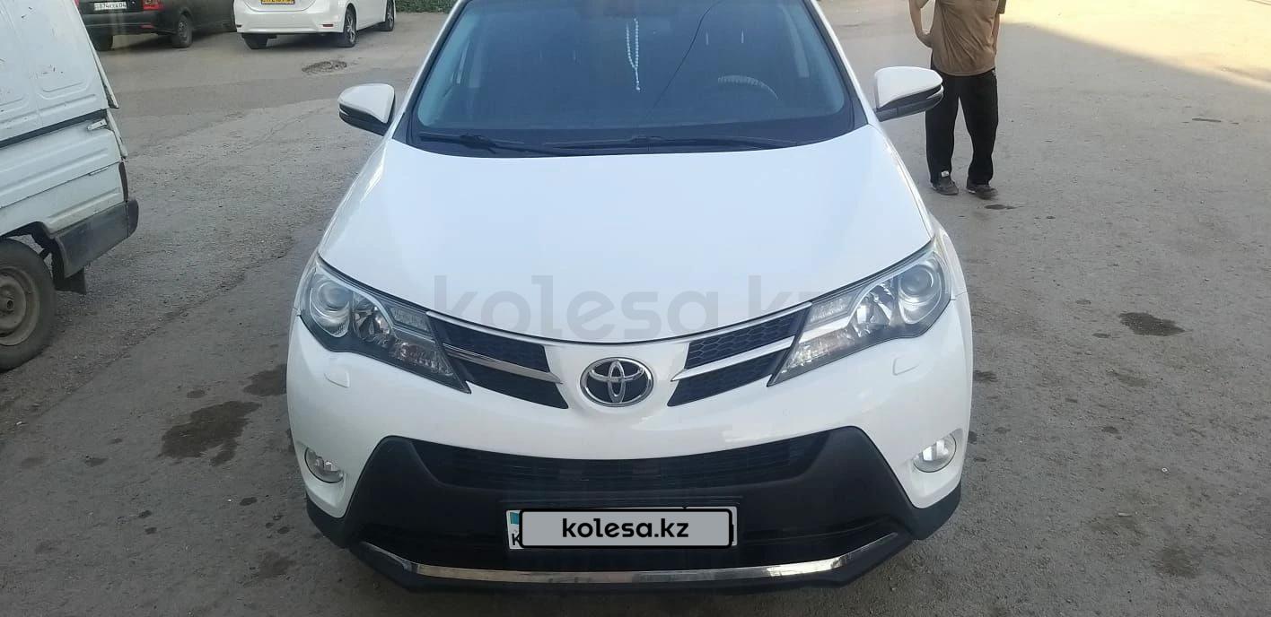 Toyota RAV4 2014 г.