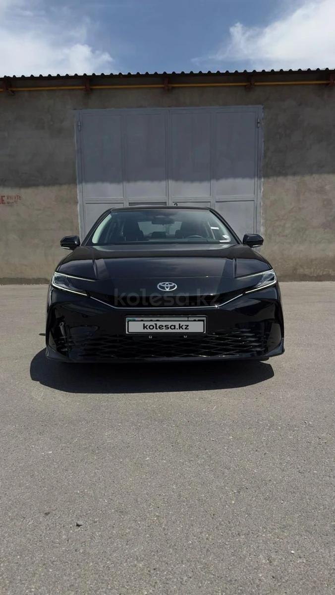 Toyota Camry 2024 г.