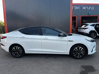 JAC J7