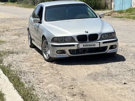 BMW 528 1999 года за 4 500 000 тг. в Шымкент – фото 3