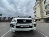 Lexus LX 570 2014 годаүшін32 000 000 тг. в Алматы