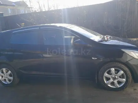 Hyundai Solaris 2013 года за 5 100 000 тг. в Алматы – фото 2