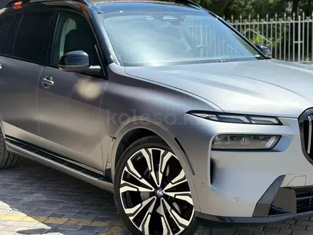 BMW X7 2023 года за 58 000 000 тг. в Алматы – фото 2