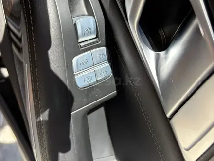 BMW X7 2023 года за 58 000 000 тг. в Алматы – фото 18