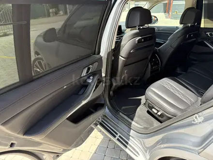 BMW X7 2023 года за 58 000 000 тг. в Алматы – фото 22