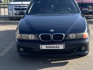 BMW 525