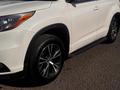 Toyota Highlander 2016 года за 15 500 000 тг. в Астана