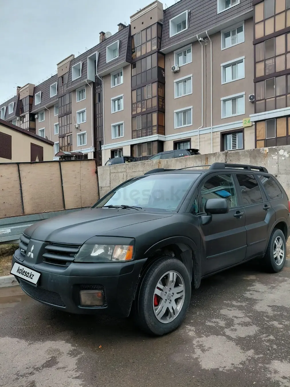 Mitsubishi Endeavor, 2003